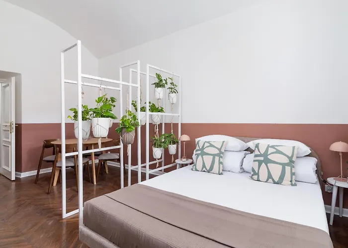 Apartament 2-bedroom - Rejtana 10 *